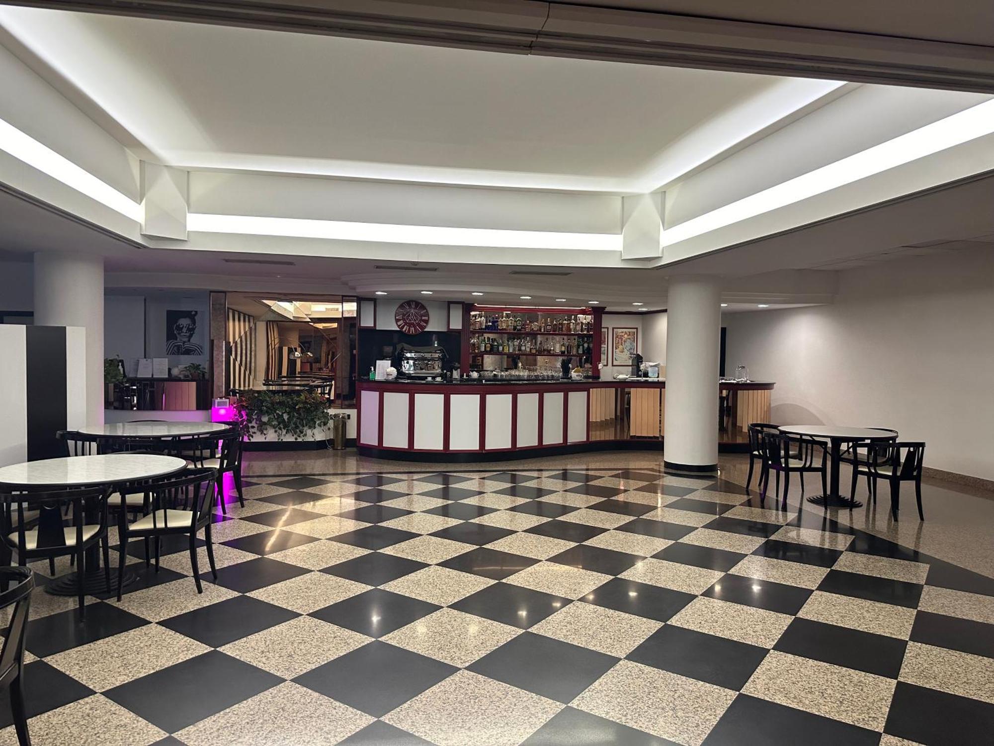 钻石酒店 科尔贝塔 外观 照片